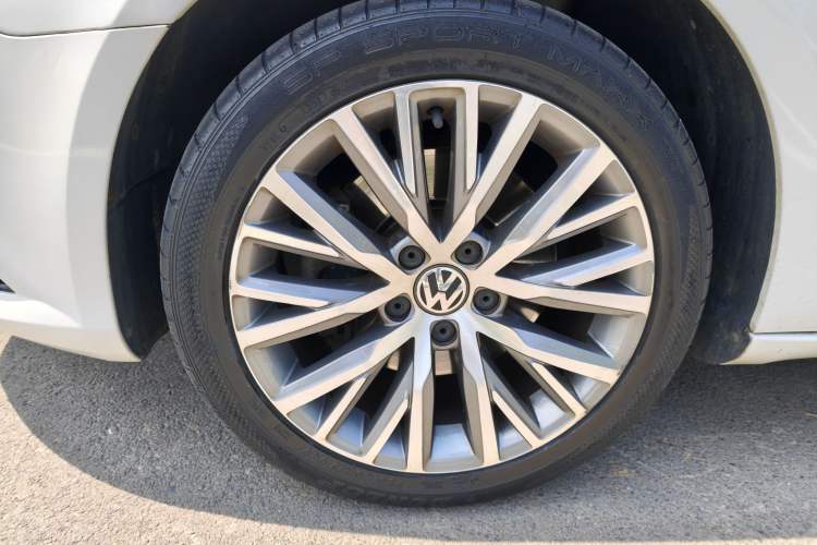Used Volkswagen FAW-Volkswagen CC 2018 1.8TSI Luxury Model Exterior 7