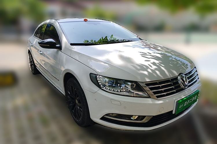 Used Volkswagen FAW-Volkswagen CC 2018 1.8TSI Luxury Model Front Right 45 Deg