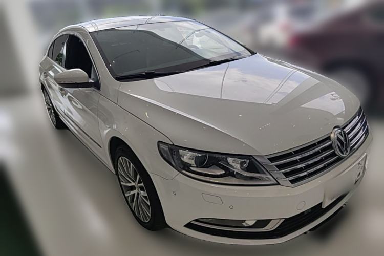 Used Volkswagen FAW-Volkswagen CC 2018 1.8TSI Luxury Model Front Right 45 Deg