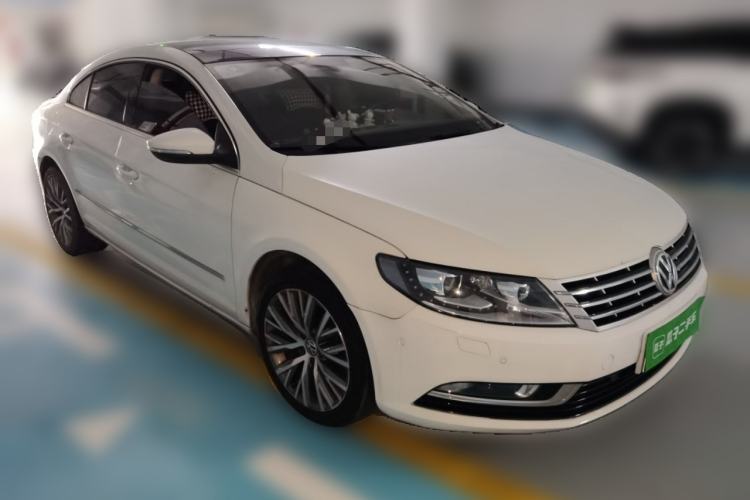Used Volkswagen FAW-Volkswagen CC 2018 1.8TSI Luxury Model Front Right 45 Deg