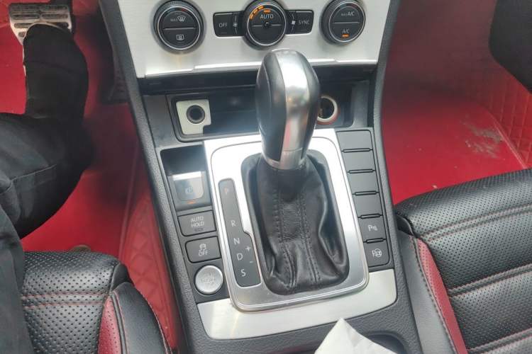 Used Volkswagen FAW-Volkswagen CC 2018 1.8TSI Luxury Model Gear Lever