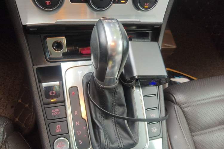 Used Volkswagen FAW-Volkswagen CC 2018 1.8TSI Luxury Model Gear Lever