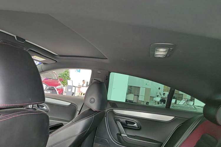 Used Volkswagen FAW-Volkswagen CC 2018 1.8TSI Luxury Model Headliner