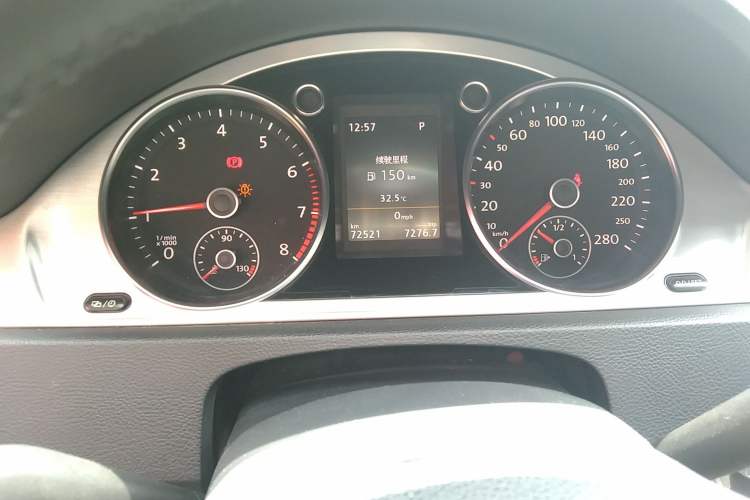Used Volkswagen FAW-Volkswagen CC 2018 1.8TSI Luxury Model Instrument Cluster