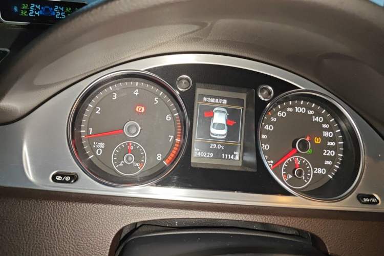 Used Volkswagen FAW-Volkswagen CC 2018 1.8TSI Luxury Model Instrument Cluster