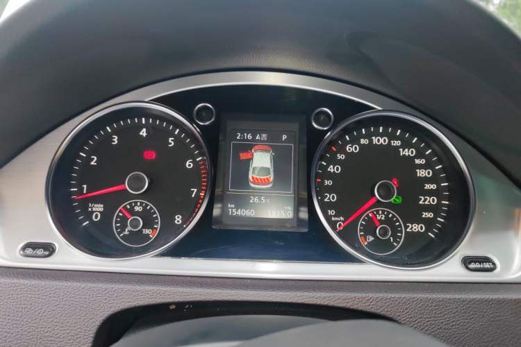 Used Volkswagen FAW-Volkswagen CC 2018 1.8TSI Luxury Model Instrument Cluster