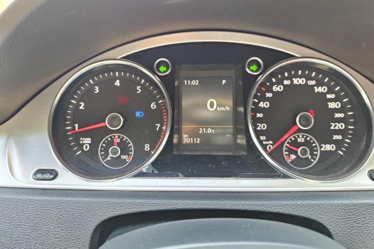 Used Volkswagen FAW-Volkswagen CC 2018 1.8TSI Luxury Model Instrument Cluster