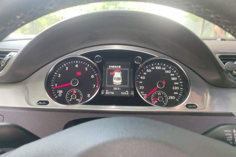 Used Volkswagen FAW-Volkswagen CC 2018 1.8TSI Luxury Model Instrument Cluster