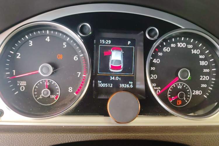 Used Volkswagen FAW-Volkswagen CC 2018 1.8TSI Luxury Model Instrument Cluster