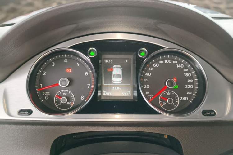 Used Volkswagen FAW-Volkswagen CC 2018 1.8TSI Luxury Model Instrument Cluster