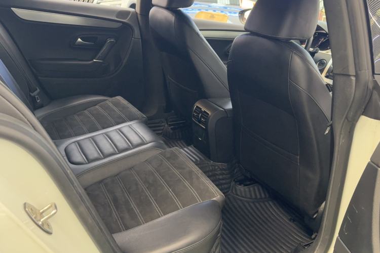 Used Volkswagen FAW-Volkswagen CC 2018 1.8TSI Prestige Model Interior 2