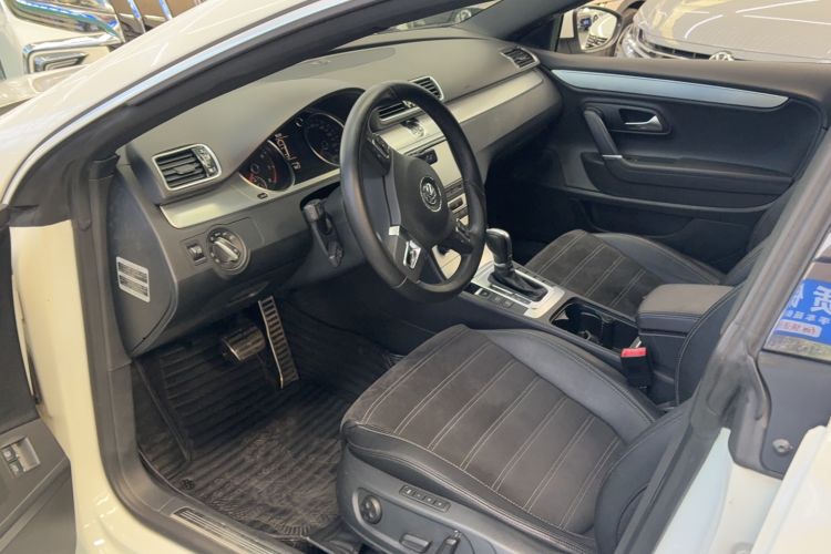 Used Volkswagen FAW-Volkswagen CC 2018 1.8TSI Prestige Model Interior 5