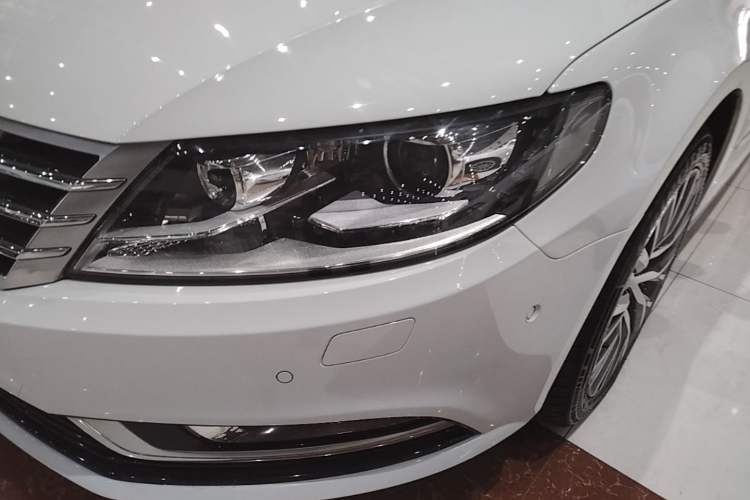 Used Volkswagen FAW-Volkswagen CC 2018 1.8TSI Luxury Model Left Front Headlight