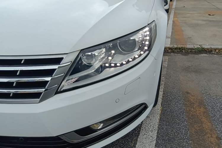 Used Volkswagen FAW-Volkswagen CC 2018 1.8TSI Luxury Model Left Front Headlight
