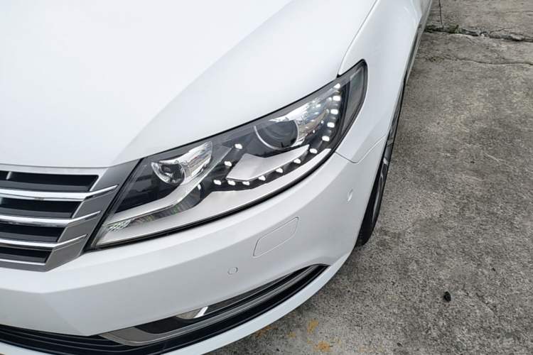 Used Volkswagen FAW-Volkswagen CC 2018 1.8TSI Luxury Model Left Front Headlight