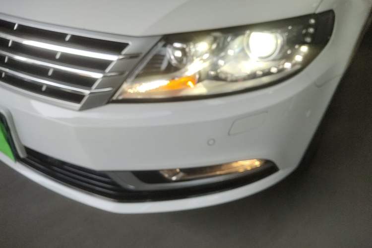 Used Volkswagen FAW-Volkswagen CC 2018 1.8TSI Luxury Model Left Front Headlight