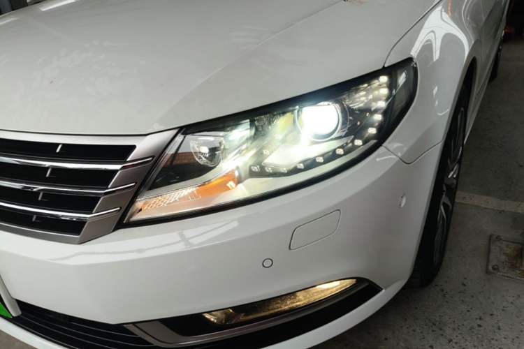Used Volkswagen FAW-Volkswagen CC 2018 1.8TSI Luxury Model Left Front Headlight