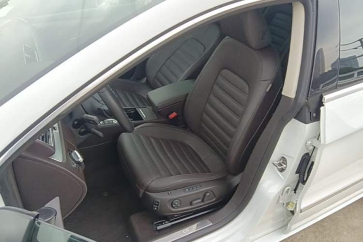 Used Volkswagen FAW-Volkswagen CC 2018 1.8TSI Luxury Model Left Front Seat