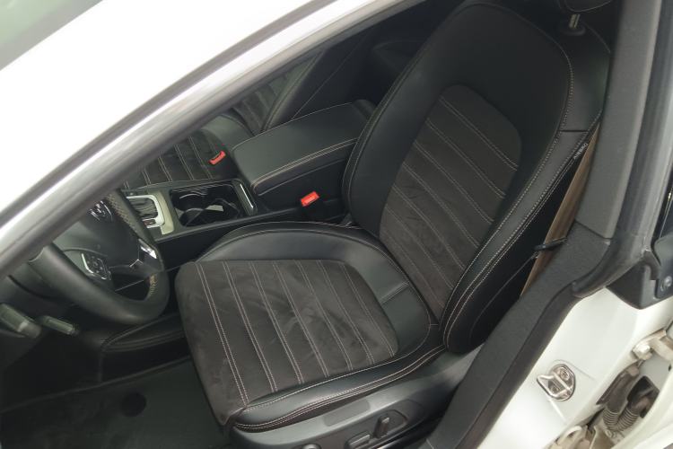Used Volkswagen FAW-Volkswagen CC 2018 1.8TSI Prestige Model Left Front Seat