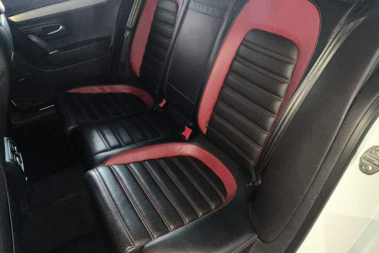 Used Volkswagen FAW-Volkswagen CC 2018 1.8TSI Luxury Model Left Rear Seat