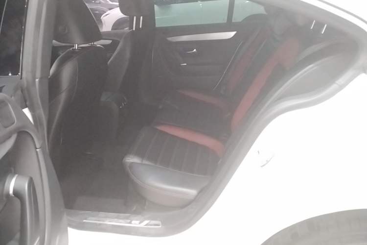 Used Volkswagen FAW-Volkswagen CC 2018 1.8TSI Luxury Model Left Rear Seat