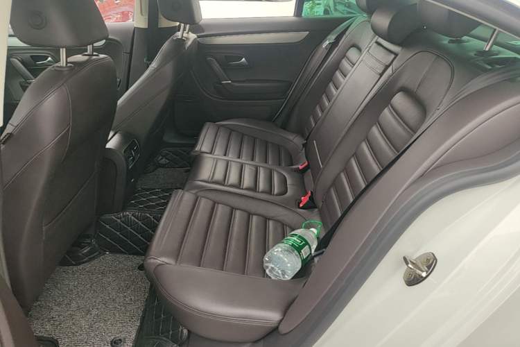 Used Volkswagen FAW-Volkswagen CC 2018 1.8TSI Luxury Model Left Rear Seat