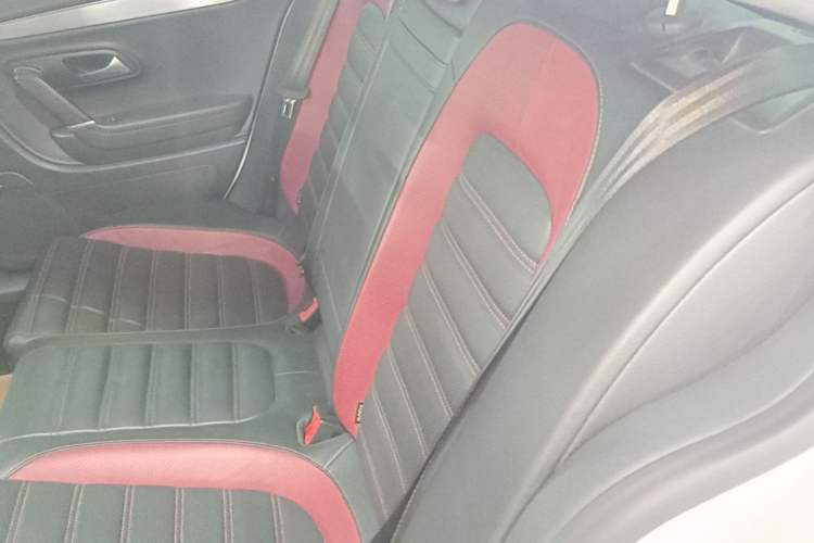 Used Volkswagen FAW-Volkswagen CC 2018 1.8TSI Luxury Model Left Rear Seat