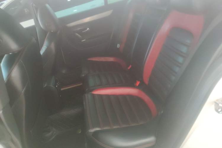 Used Volkswagen FAW-Volkswagen CC 2018 1.8TSI Luxury Model Left Rear Seat
