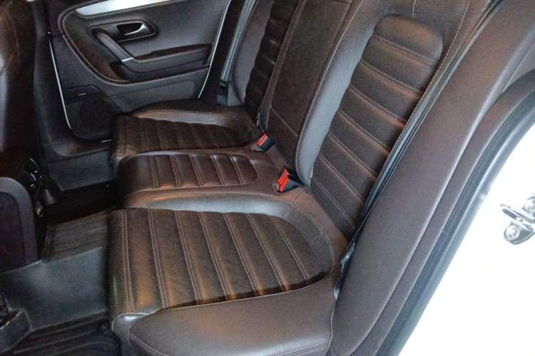 Used Volkswagen FAW-Volkswagen CC 2018 1.8TSI Luxury Model Left Rear Seat