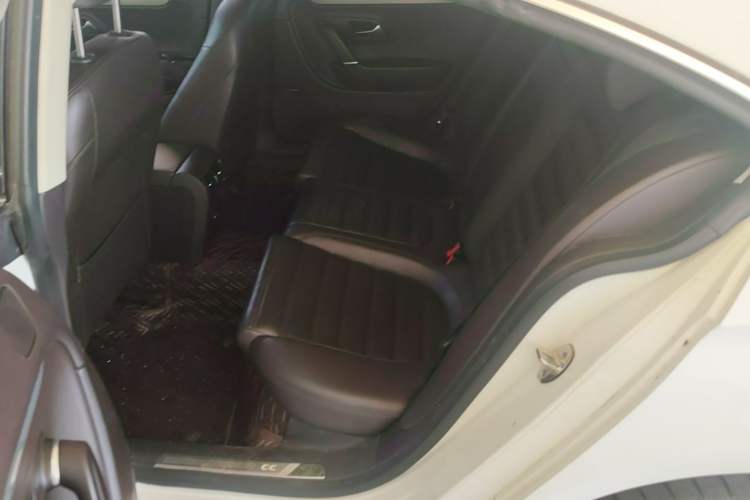 Used Volkswagen FAW-Volkswagen CC 2018 1.8TSI Luxury Model Left Rear Seat