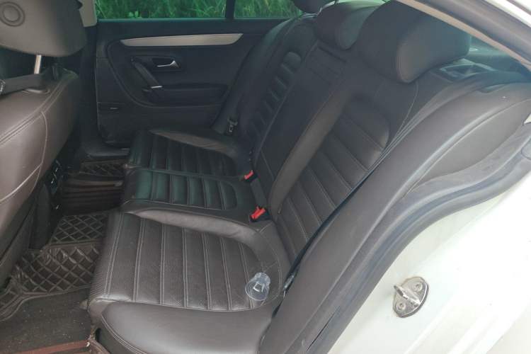 Used Volkswagen FAW-Volkswagen CC 2018 1.8TSI Luxury Model Left Rear Seat