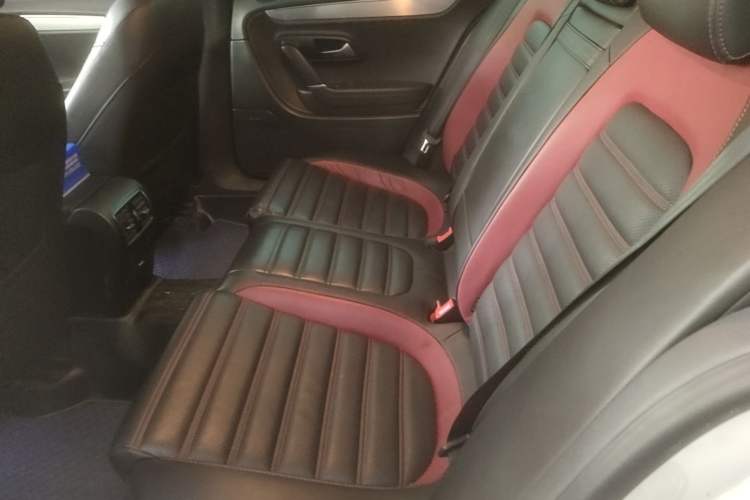 Used Volkswagen FAW-Volkswagen CC 2018 1.8TSI Luxury Model Left Rear Seat