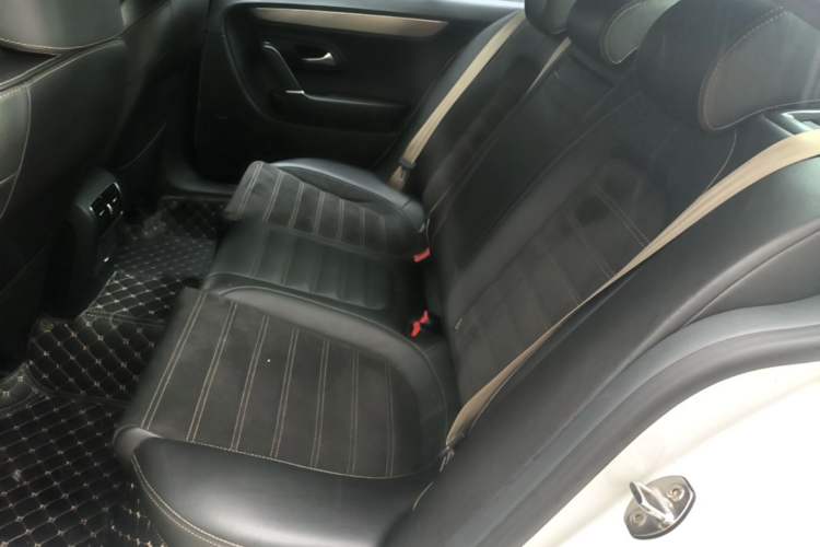 Used Volkswagen FAW-Volkswagen CC 2018 1.8TSI Prestige Model Left Rear Seat
