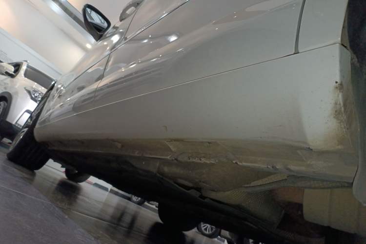 Used Volkswagen FAW-Volkswagen CC 2018 1.8TSI Luxury Model Left Side Sill