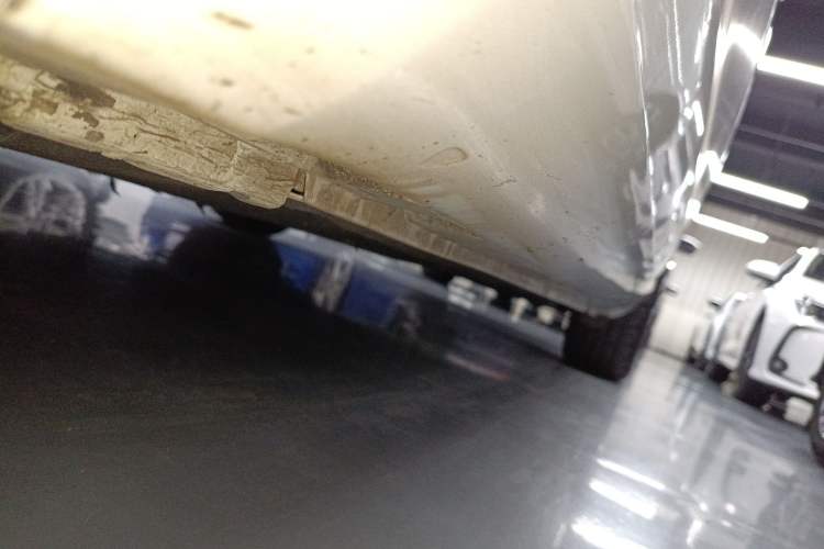 Used Volkswagen FAW-Volkswagen CC 2018 1.8TSI Luxury Model Left Side Sill