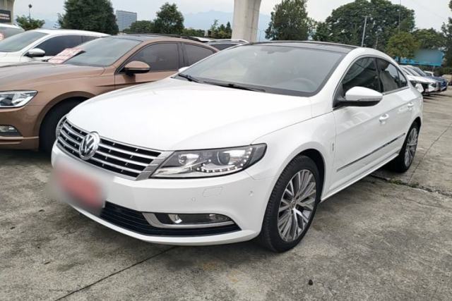 Volkswagen FAW-Volkswagen CC 2018 1.8TSI Luxury Model d’occasion