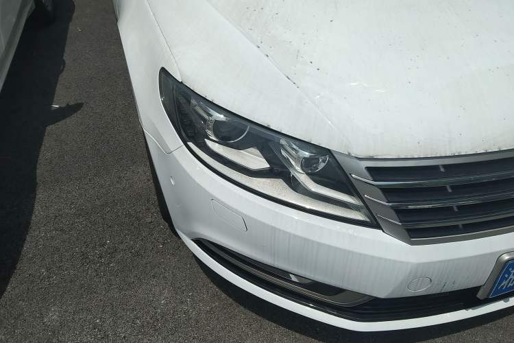 Used Volkswagen FAW-Volkswagen CC 2018 1.8TSI Luxury Model Right Front Headlight