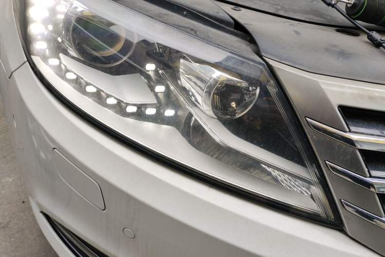 Used Volkswagen FAW-Volkswagen CC 2018 1.8TSI Luxury Model Right Front Headlight