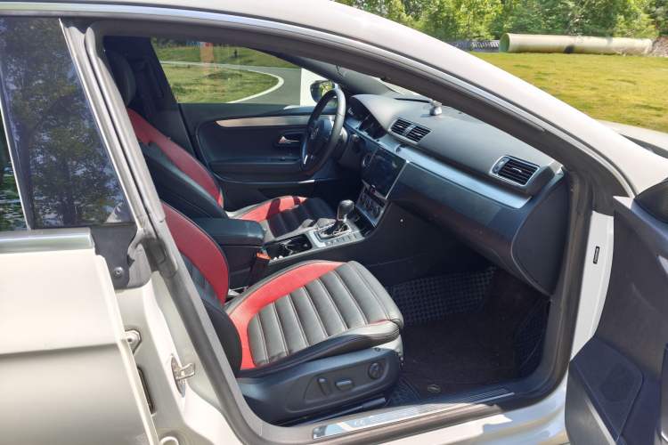 Used Volkswagen FAW-Volkswagen CC 2018 1.8TSI Luxury Model Right Front Seat