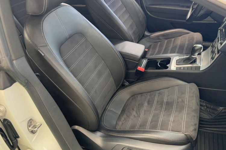 Used Volkswagen FAW-Volkswagen CC 2018 1.8TSI Prestige Model Right Front Seat