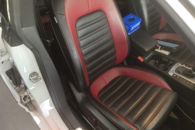 Used Volkswagen FAW-Volkswagen CC 2018 1.8TSI Luxury Model Right Front Seat