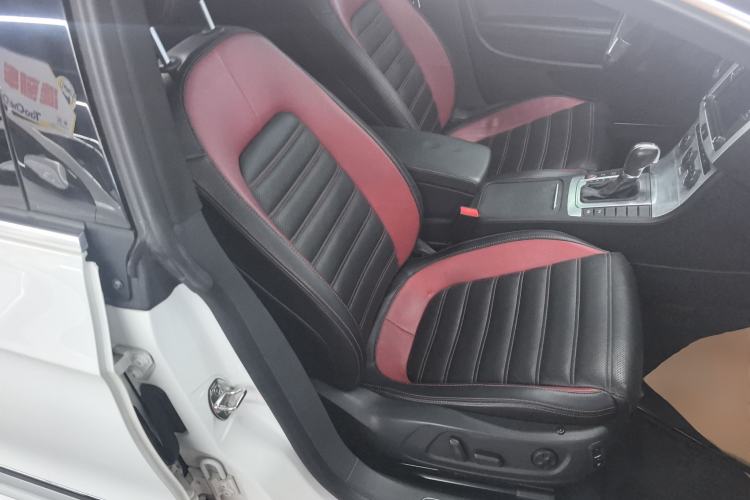 Used Volkswagen FAW-Volkswagen CC 2018 1.8TSI Luxury Model Right Front Seat
