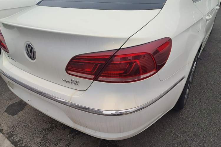 Used Volkswagen FAW-Volkswagen CC 2018 1.8TSI Prestige Model Right Rear Taillight