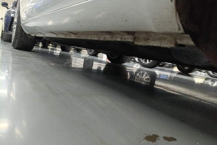 Used Volkswagen FAW-Volkswagen CC 2018 1.8TSI Luxury Model Right Side Sill