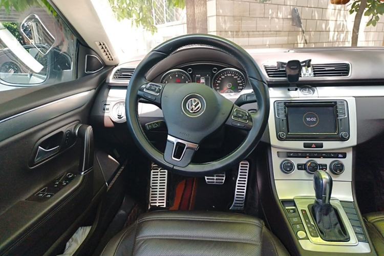 Used Volkswagen FAW-Volkswagen CC 2018 1.8TSI Luxury Model Steering Wheel