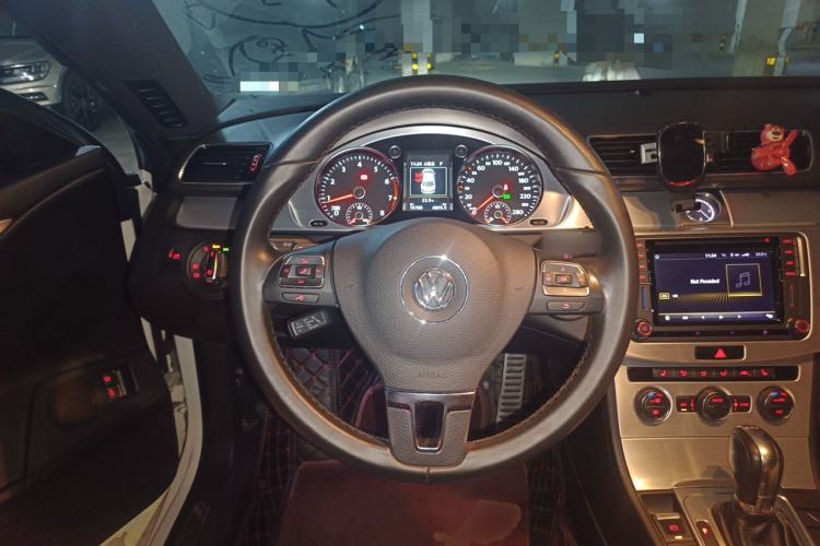 Used Volkswagen FAW-Volkswagen CC 2018 1.8TSI Prestige Model Steering Wheel
