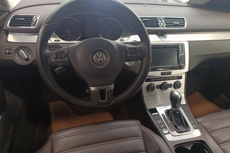 Used Volkswagen FAW-Volkswagen CC 2018 2.0 TSI Luxury Model Steering Wheel