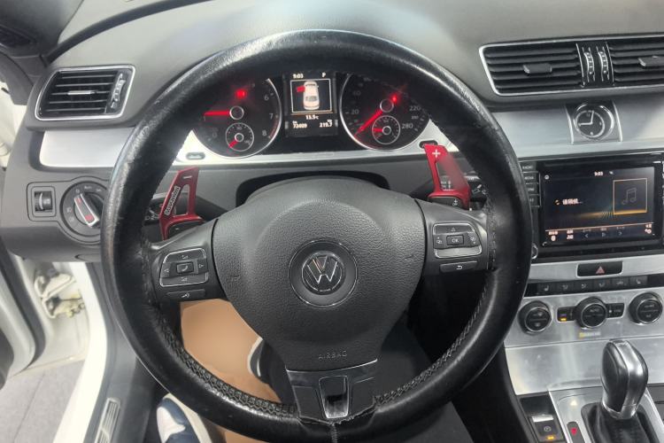 Used Volkswagen FAW-Volkswagen CC 2018 1.8TSI Luxury Model Steering Wheel