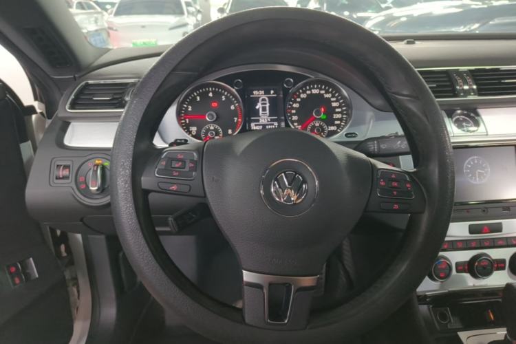 Used Volkswagen FAW-Volkswagen CC 2018 1.8TSI Prestige Model Steering Wheel