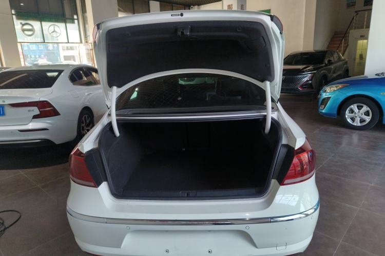 Used Volkswagen FAW-Volkswagen CC 2018 1.8TSI Luxury Model Trunk